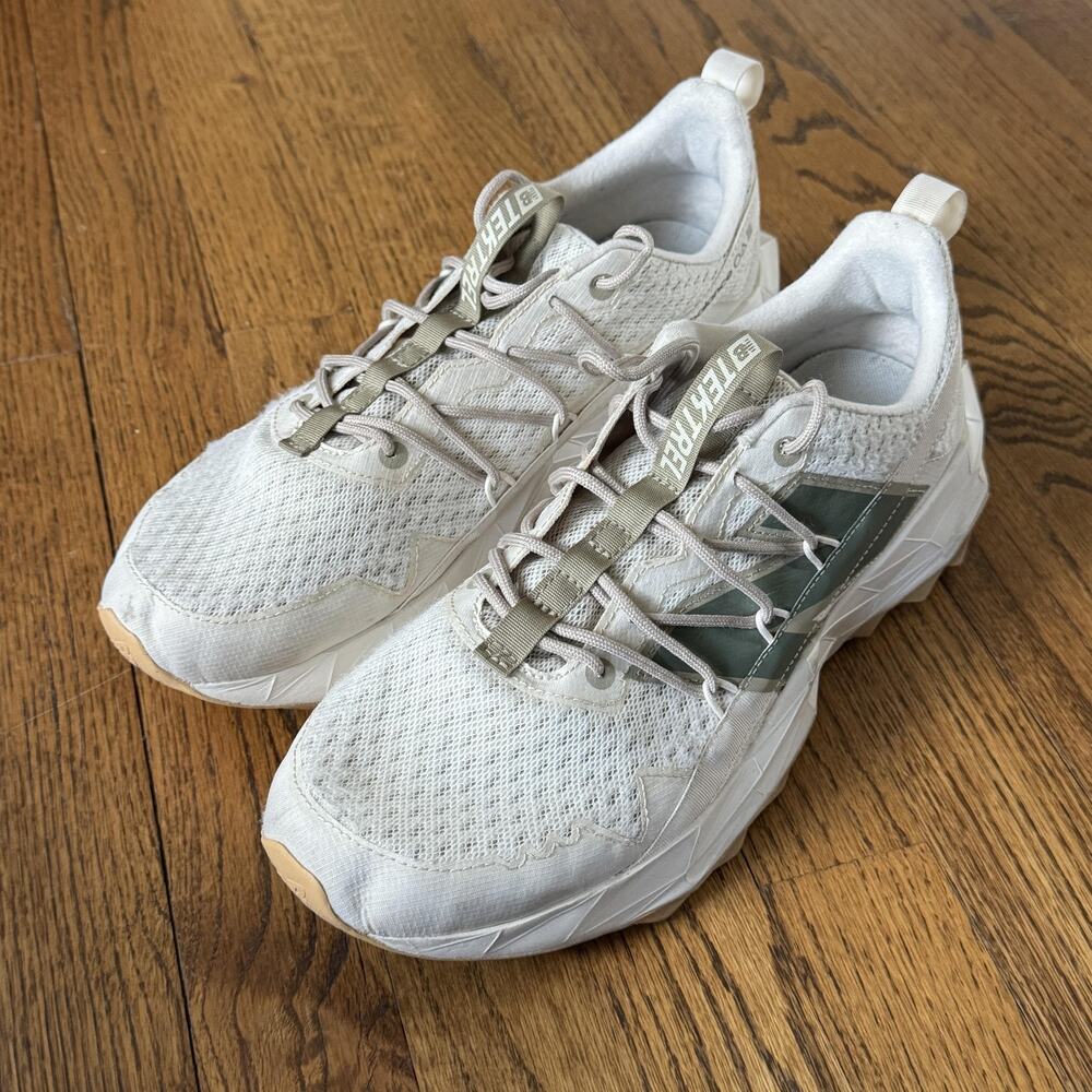 New Balance MTTTROT1 Mens Trail Running Shoes Size 11 Beige Mesh Outdoor